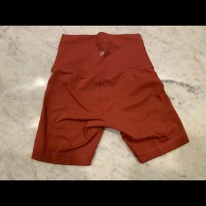 Lululemon Wunder Train Shorts